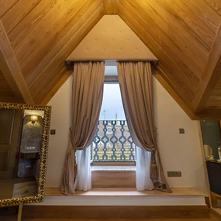 Marmoris Camelia シントラ